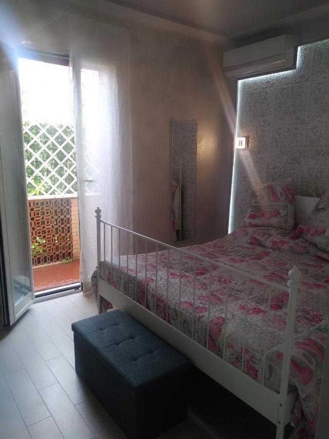 Rosilienza Suites Private Spa, Patio Garden Free Trasfer To & From Airport Fiumicino Kültér fotó